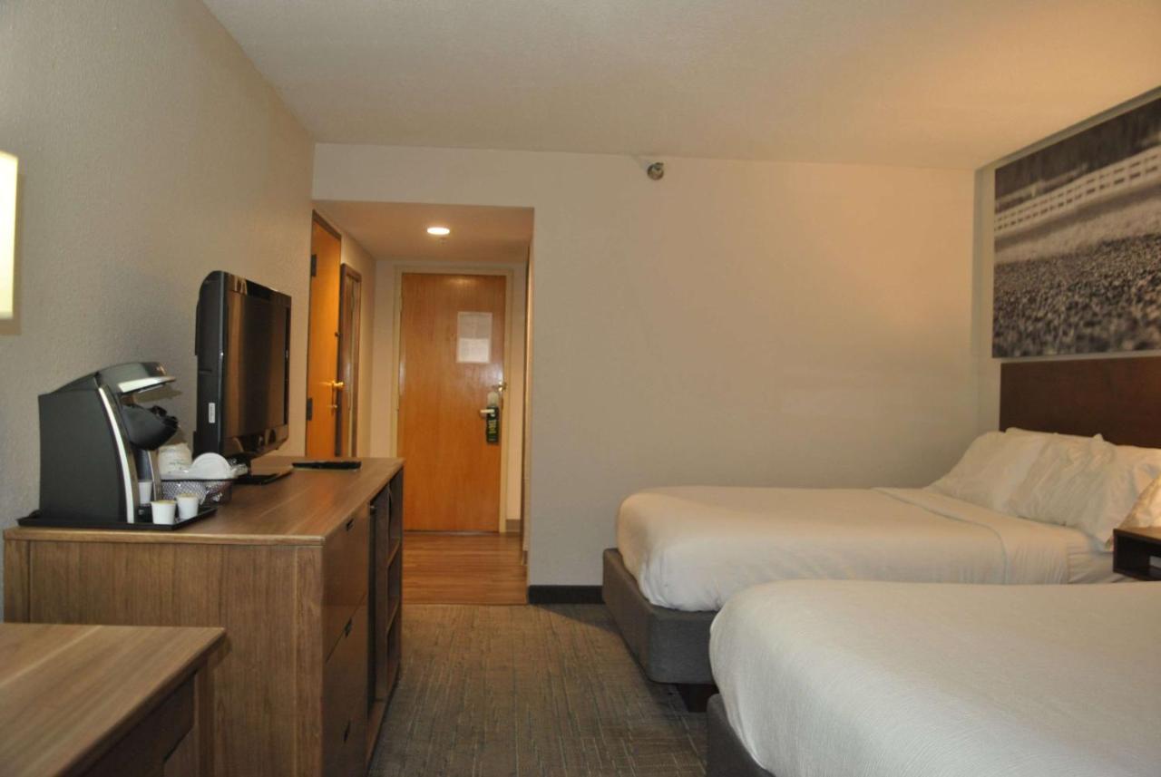 Clarion Pointe Hopkinsville Near The Bruce Convention Center Ngoại thất bức ảnh
