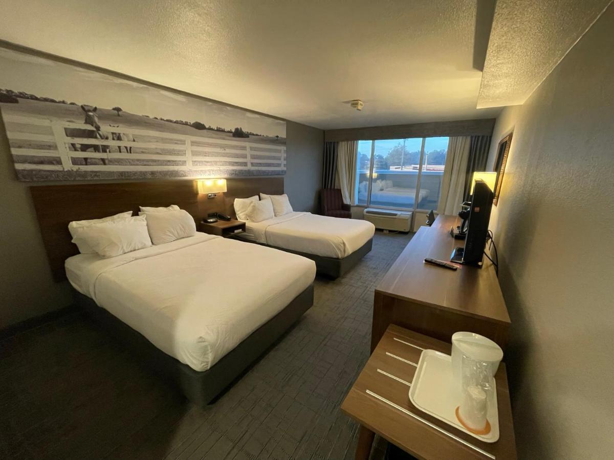 Clarion Pointe Hopkinsville Near The Bruce Convention Center Ngoại thất bức ảnh